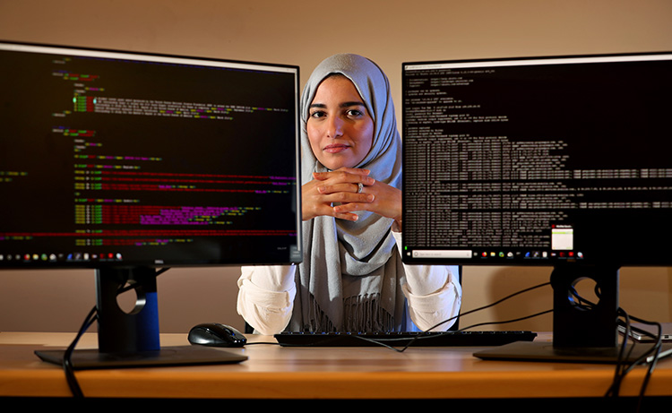 Female-arab-programmer-studying-computer-science-Georgia-Country